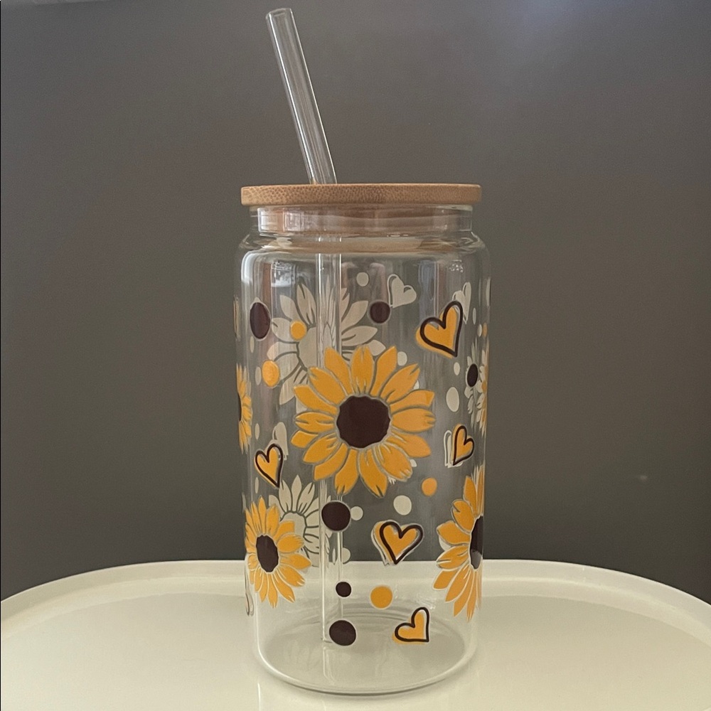 Sunflower Glass Tumbler with Straw